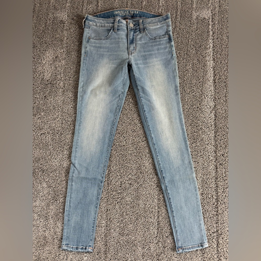 American Eagle Outfitters Faded Blue Skinny Jeans